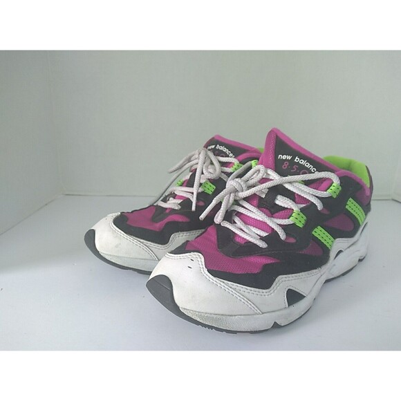 New Balance Athletic Sneakers Pink White Green Retro Running Training Shoes‎
